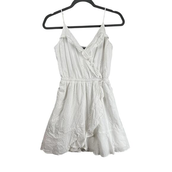 Express Eyelet Sundress Size XS White Ruffle Flowy Mini Faux Wrap Dress Cottage - Picture 1 of 11